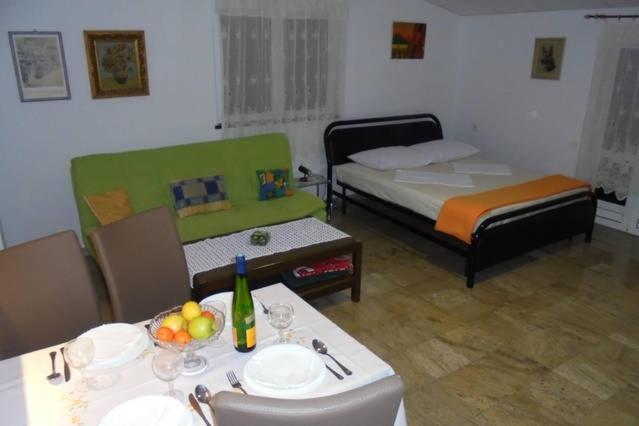Hotel Lucia Senj  Zewnętrze zdjęcie